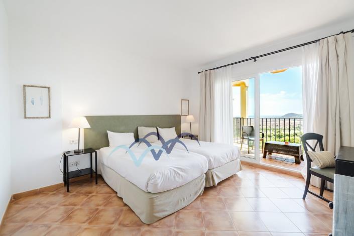 Image No.19-3 Bed Apartment for sale