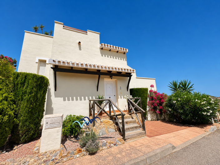 Image No.28-3 Bed Villa / Detached for sale