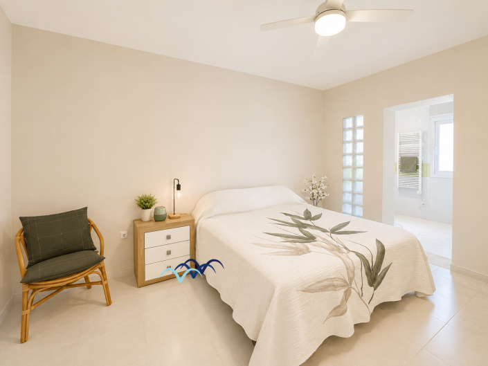 Image No.19-3 Bed Villa / Detached for sale