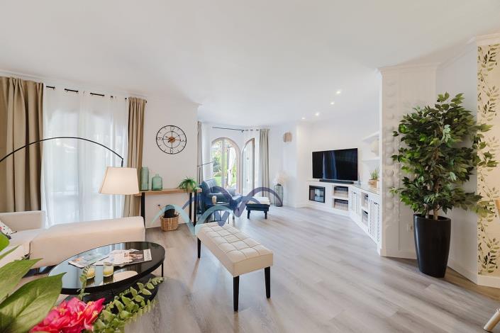 Image No.9-3 Bed Apartment for sale
