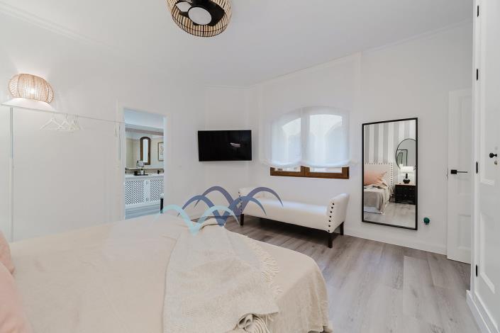 Image No.27-3 Bed Apartment for sale