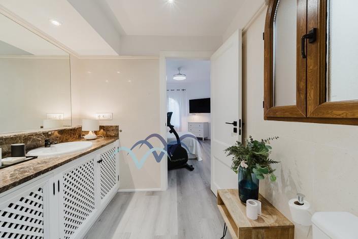 Image No.36-3 Bed Apartment for sale