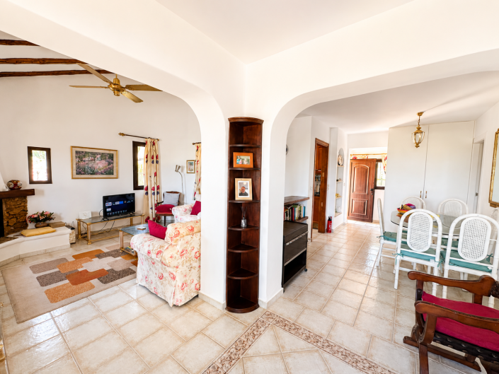 Image No.6-2 Bed Bungalow for sale