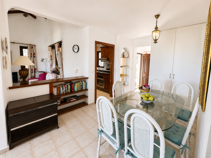 Image No.16-2 Bed Bungalow for sale