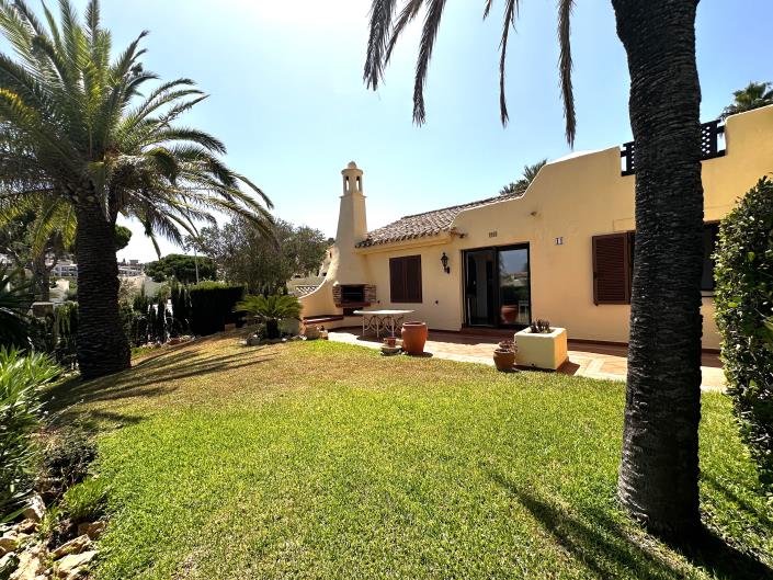 Image No.21-2 Bed Bungalow for sale