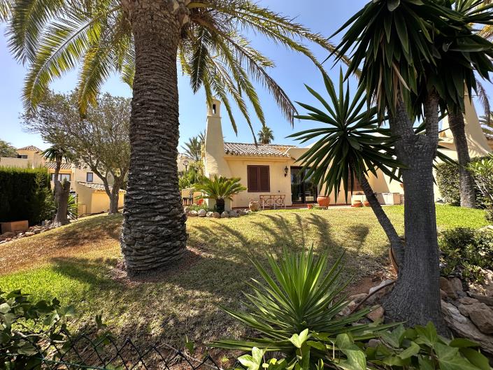 Image No.22-2 Bed Bungalow for sale
