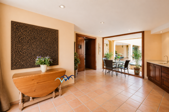 Image No.13-4 Bed Villa / Detached for sale