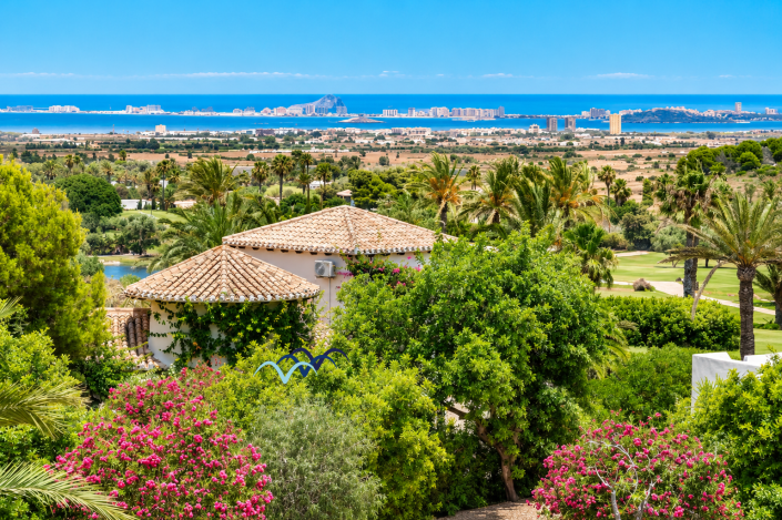 Image No.3-4 Bed Villa / Detached for sale