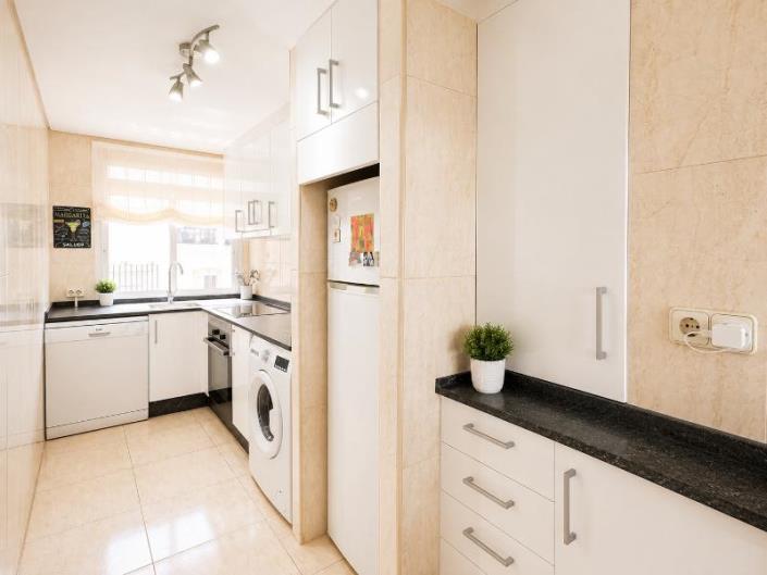Image No.6-2 Bed Apartment for sale