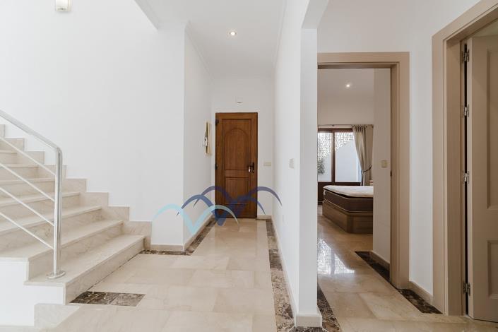 Image No.34-4 Bed Semi-Detached for sale