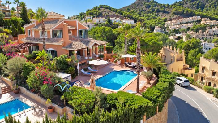 Image No.22-4 Bed Villa for sale