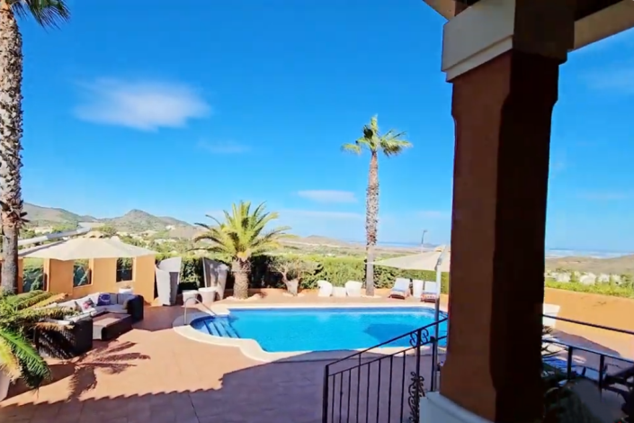 Image No.20-4 Bed Villa for sale