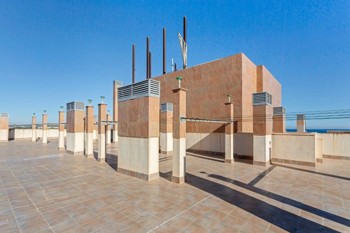 Image No.29-2 Bed Property for sale