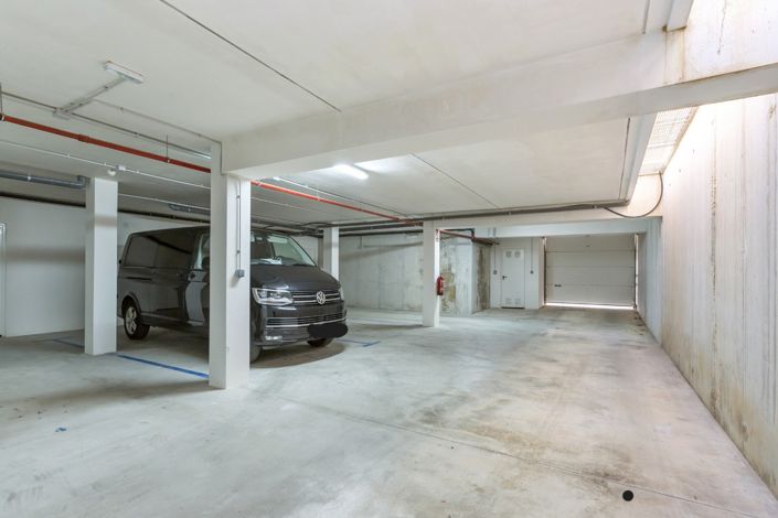 Image No.28-3 Bed Property for sale