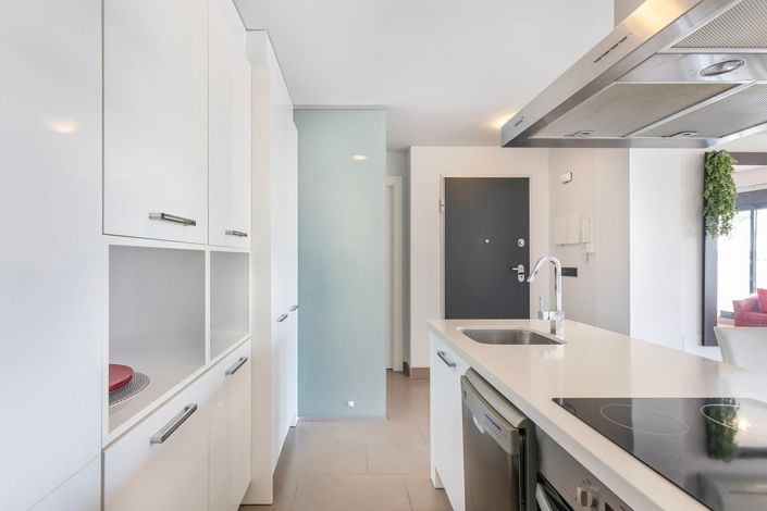 Image No.15-2 Bed Property for sale