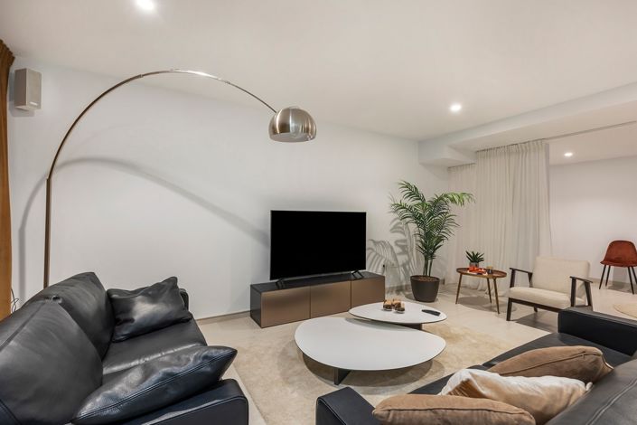 Image No.18-3 Bed Villa for sale