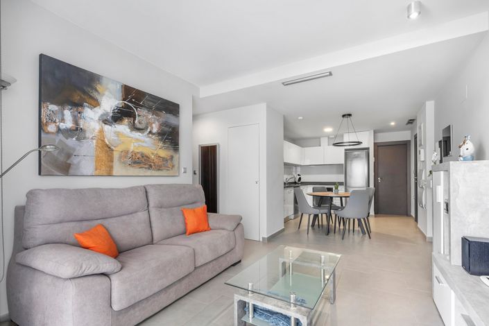 Image No.4-2 Bed Property for sale