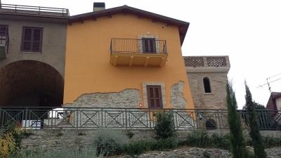 1 - Pineto, Maison de ville