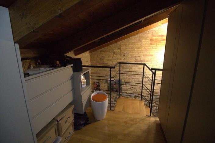 Image No.20-1 Bed Townhouse for sale