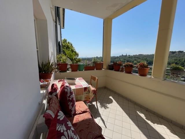 Image No.20-3 Bed Townhouse for sale