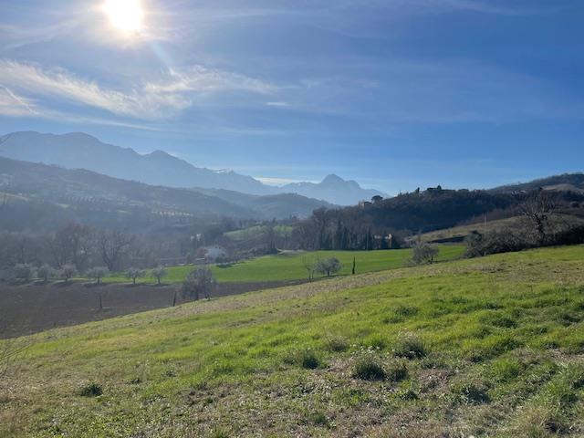 Image No.3-Maison de campagne de 2 chambres à vendre à Bisenti