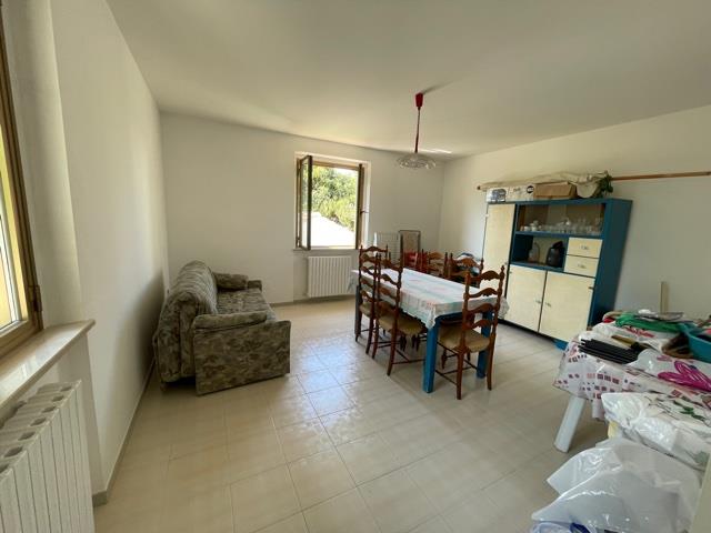 Image No.9-3 Bed Country House for sale