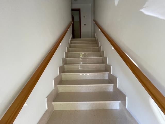 Image No.18-3 Bed Country House for sale