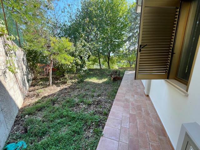 Image No.32-3 Bed Country House for sale