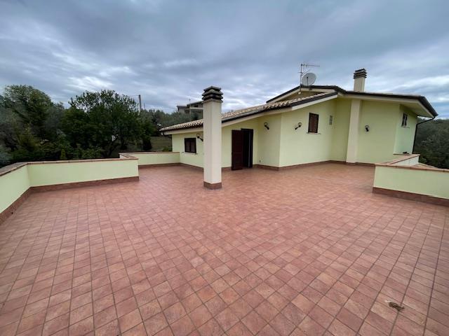 Image No.29-Villa de 4 chambres à vendre à Moscufo