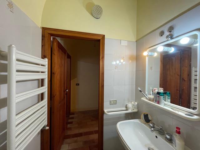 Image No.26-Appartement de 2 chambres à vendre à Loreto Aprutino