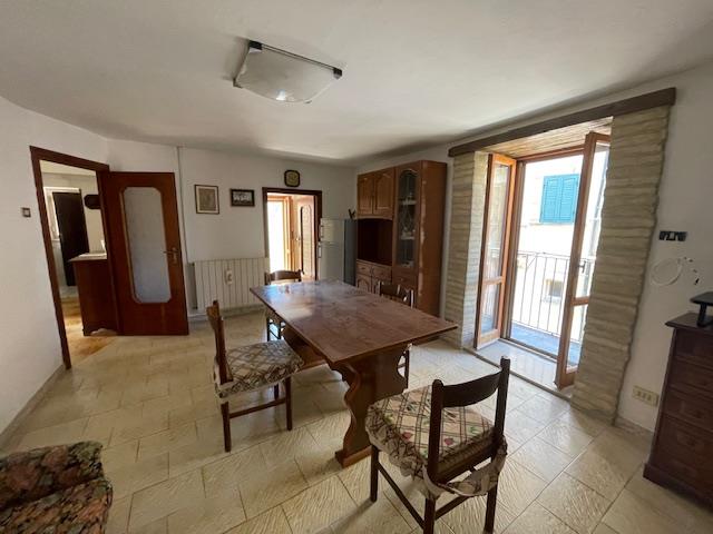 Image No.2-Appartement de 3 chambres à vendre à Bomba