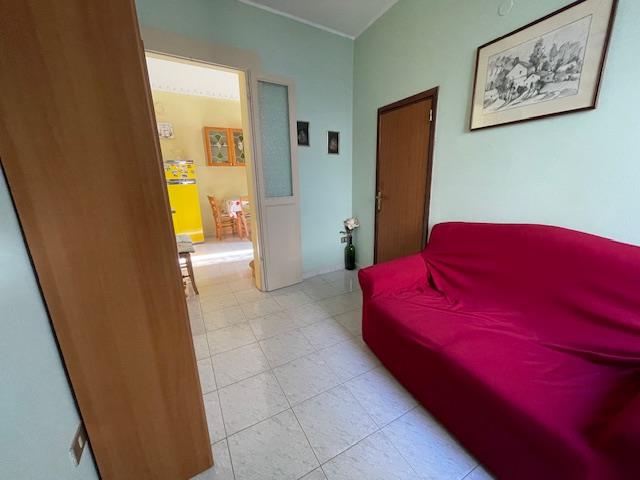 Image No.8-3 Bed Semi-Detached for sale