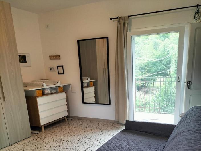 Image No.18-3 Bed Country House for sale