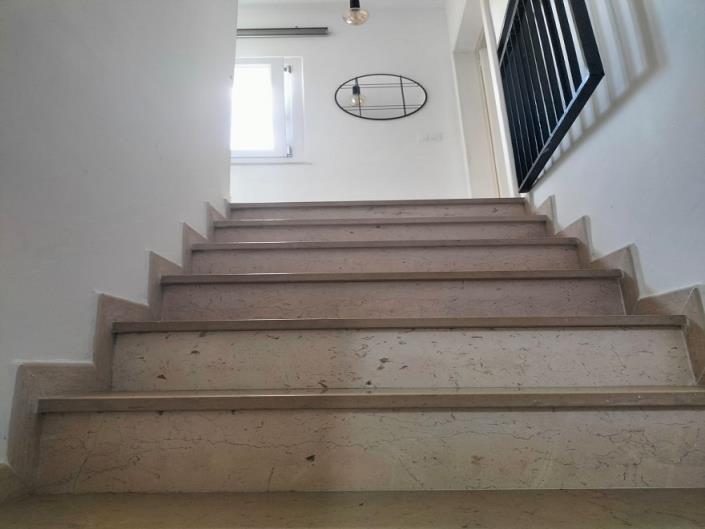 Image No.19-3 Bed Country House for sale