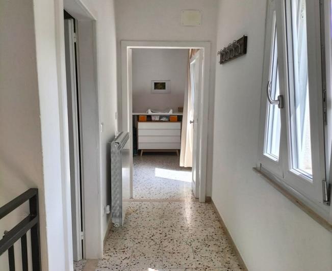 Image No.20-3 Bed Country House for sale