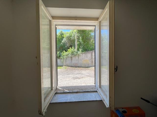 Image No.33-4 Bed Semi-Detached for sale