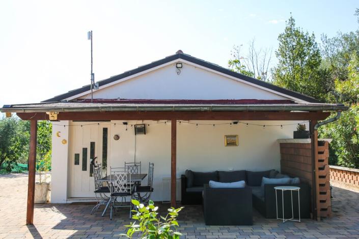 Image No.9-Maison de campagne de 3 chambres à vendre à Loreto Aprutino