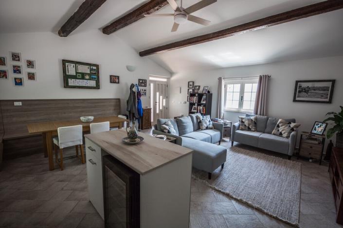 Image No.19-Maison de campagne de 3 chambres à vendre à Loreto Aprutino