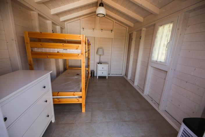 Image No.32-Maison de campagne de 3 chambres à vendre à Loreto Aprutino