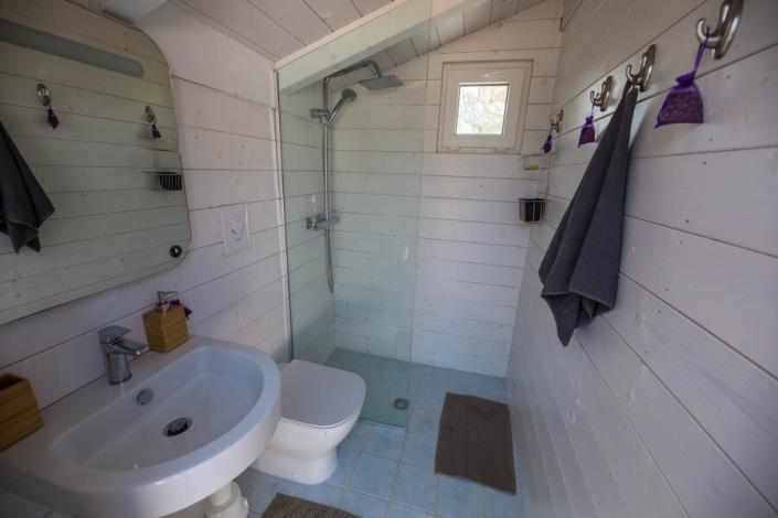 Image No.33-Maison de campagne de 3 chambres à vendre à Loreto Aprutino