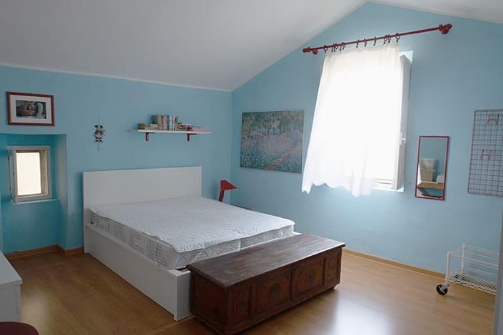 Image No.21-2 Bed Townhouse for sale