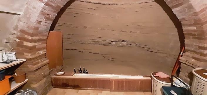 Image No.26-2 Bed Townhouse for sale