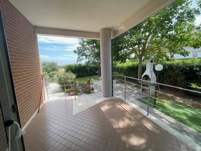 Image No.8-4 Bed Country House for sale