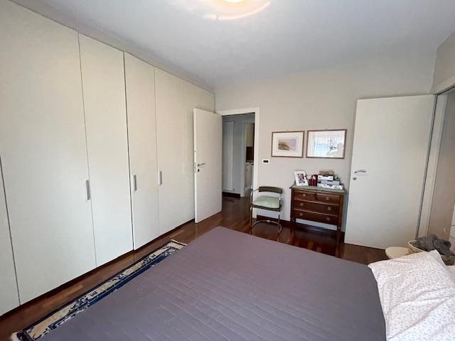 Image No.17-4 Bed Country House for sale