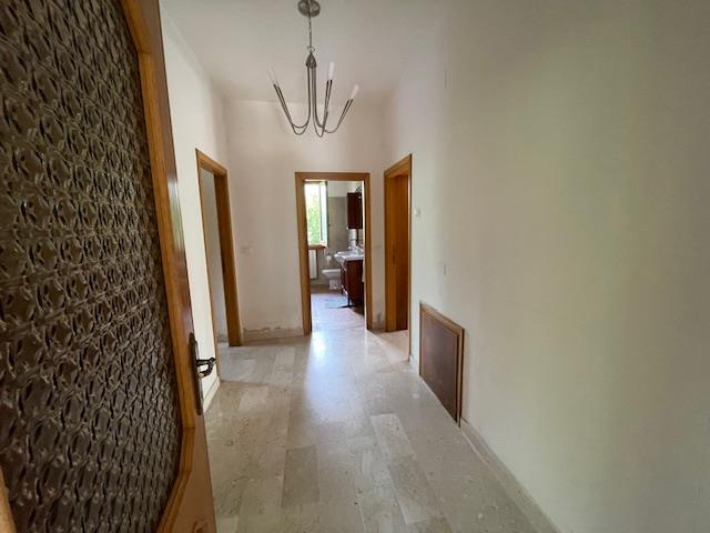 Image No.15-Maison de campagne de 6 chambres à vendre à Bisenti