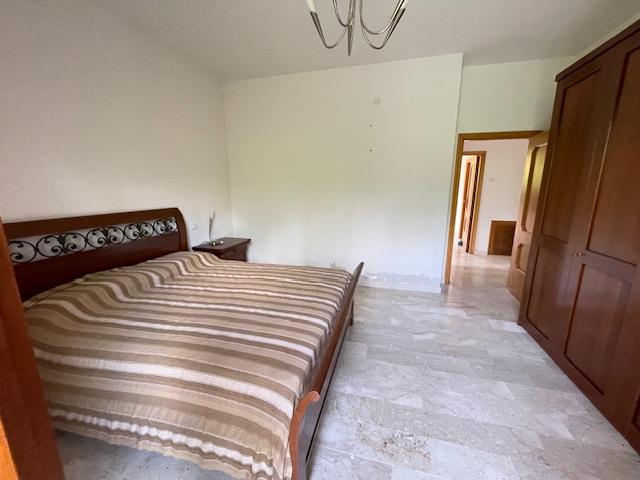 Image No.26-Maison de campagne de 6 chambres à vendre à Bisenti