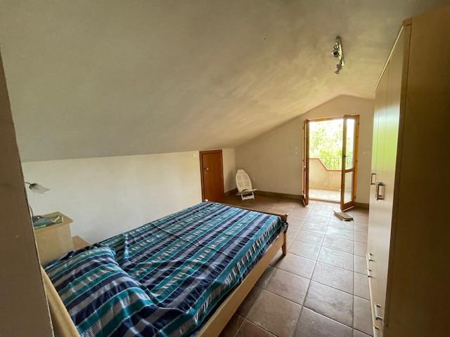 Image No.33-Maison de campagne de 6 chambres à vendre à Bisenti