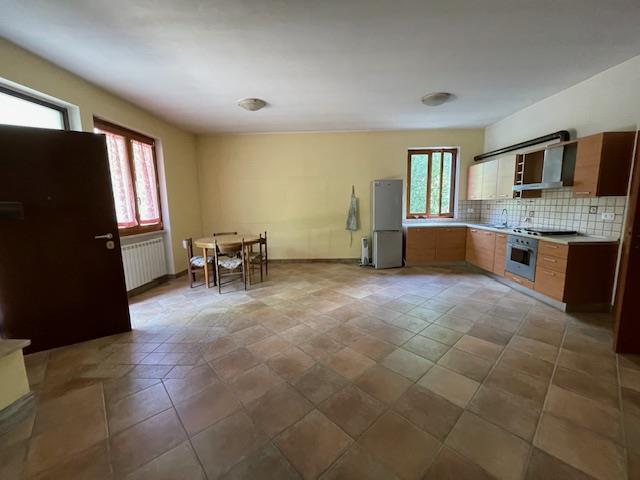 Image No.37-Maison de campagne de 6 chambres à vendre à Bisenti