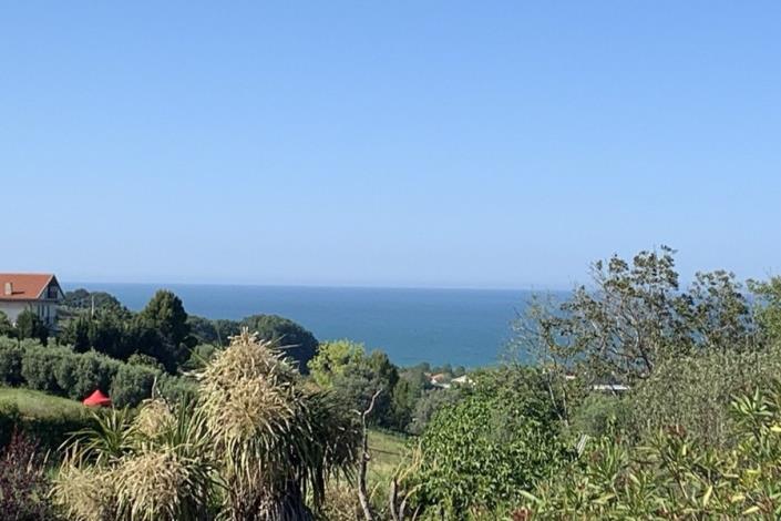 Image No.2-Maison de campagne de 3 chambres à vendre à Ortona