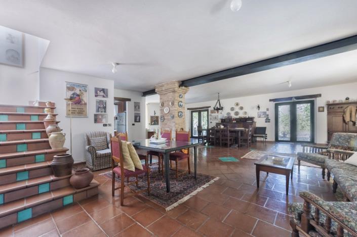 Image No.14-Maison de campagne de 3 chambres à vendre à Ortona